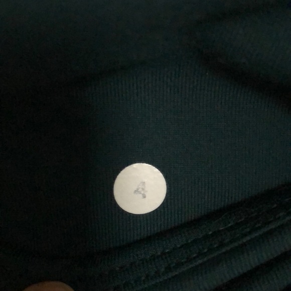 Lululemon high times pant (rhythm) in deep green - Picture 4 of 4